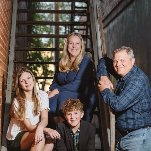 1 Fam on stairs 1 Fam on stairs